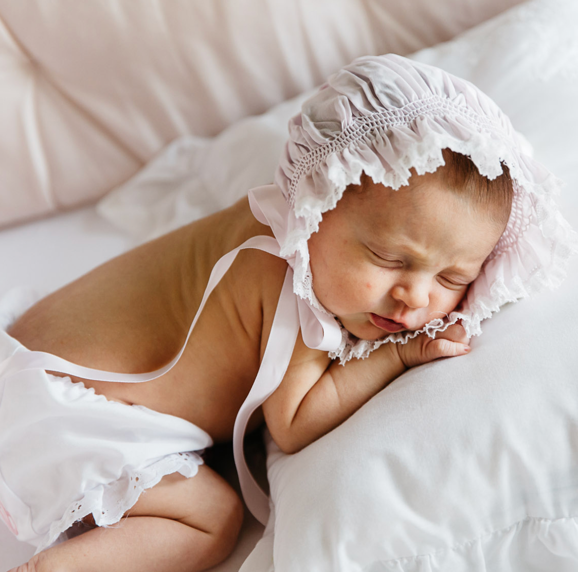 White Girls Smocked Lace Bonnet