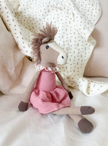 Nellie Horse